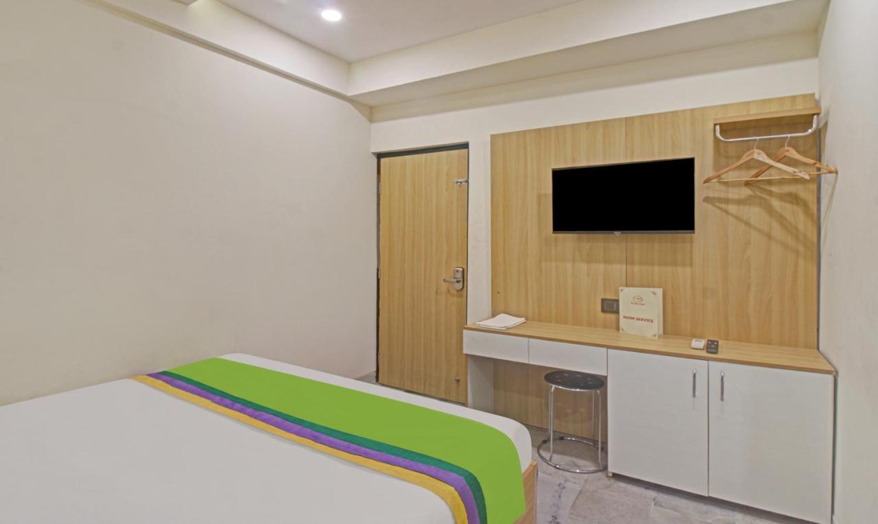 Treebo The Boss Hotell Rāipur Eksteriør bilde