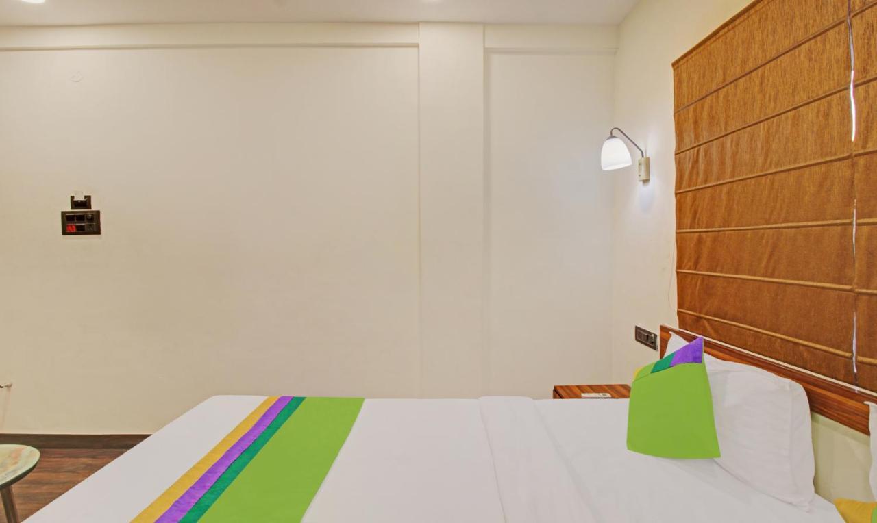 Treebo The Boss Hotell Rāipur Eksteriør bilde